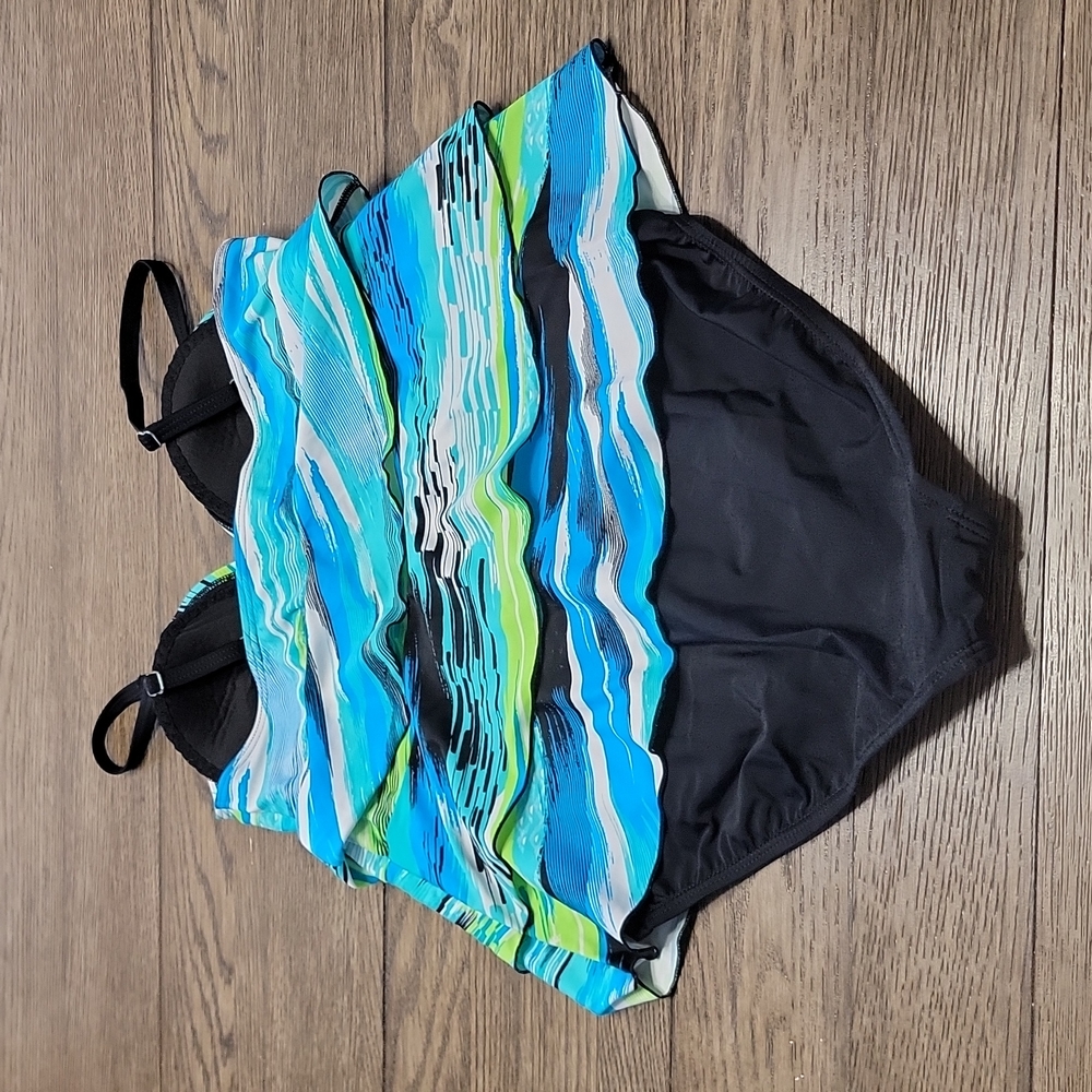 Aqua Couture One Piece Swimsuit - Picture 2 of 5